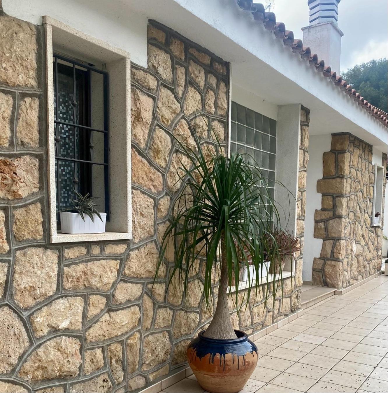 La Casa Dels Boscos Villa Tarragona Buitenkant foto